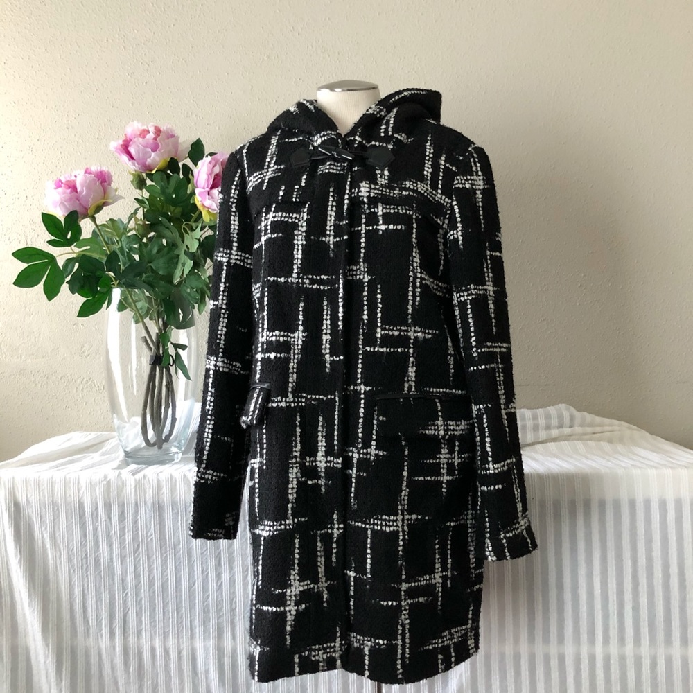 Ellen Tracy Coat with Hood - Black & White